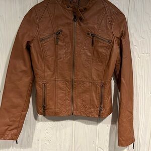 JOU JOU FAUX LEATHER BROWN JACKET SIZE MEDIUM ZIPPER POCKETS